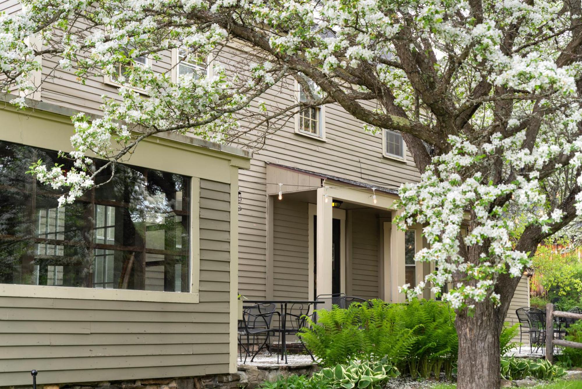 Inn At Whitney'S Farm Jackson Bagian luar foto